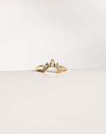 White Topaz Angels Arc Ring - Corail Blanc