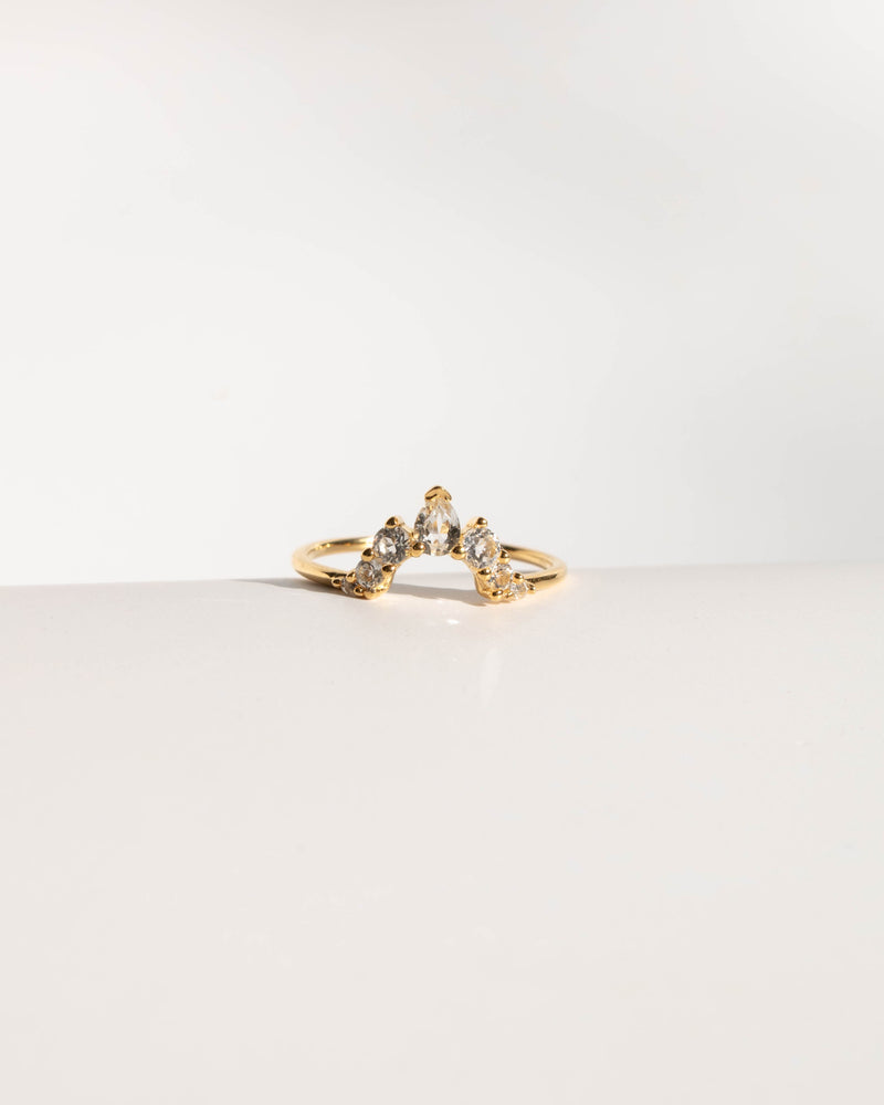 White Topaz Angels Arc Ring - Corail Blanc