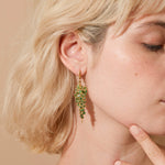 Ivalyn Chrome Diopside Earrings - Corail Blanc