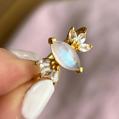 Rainbow Moonstone & Topaz Fly Away with Me Ring - Corail Blanc